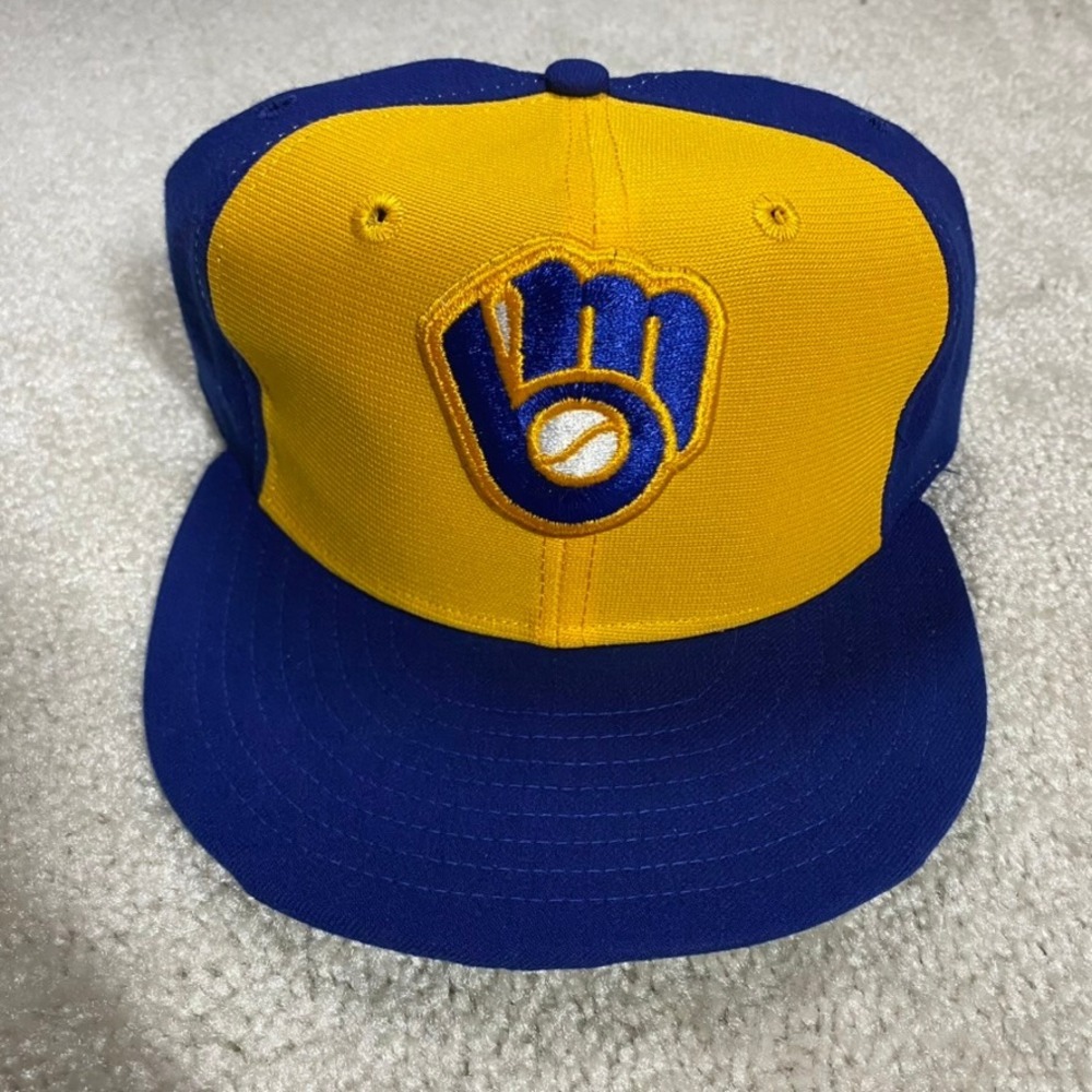 VTG New Era Milwaukee Brewers Hat Pro Model Fitted 7 1/4 Blue Yellow Wool